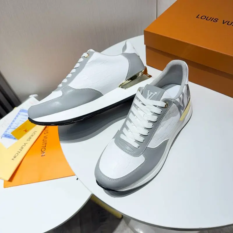 Louis Vuitton Shoes for Mens Louis Vuitton Sneakers #A63711