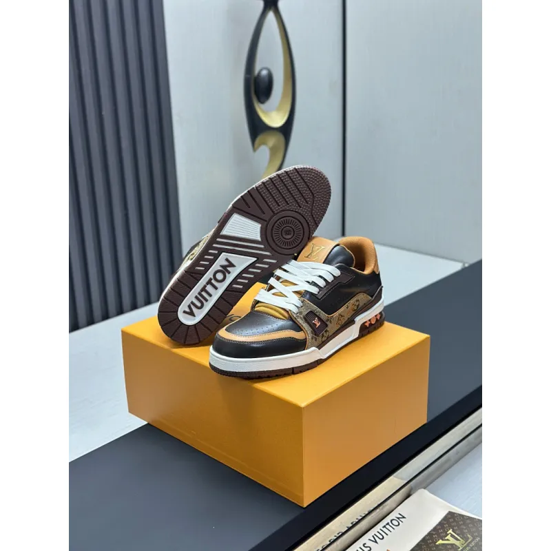 Louis Vuitton Shoes for Louis Vuitton Unisex Shoes #A62091