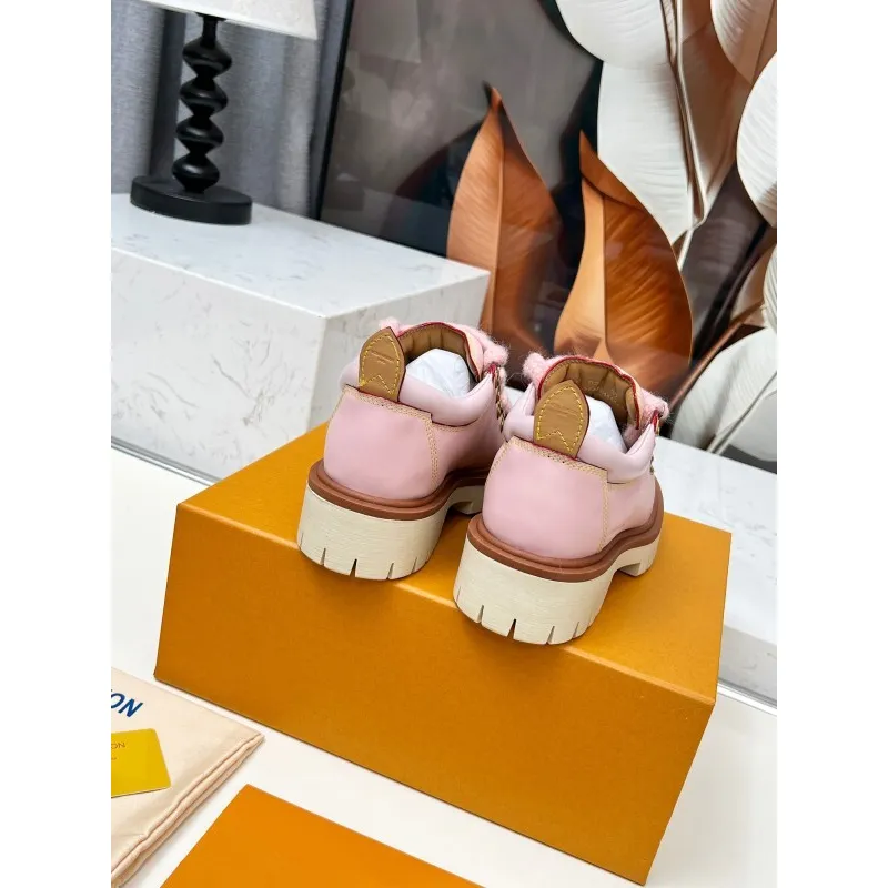 Louis Vuitton Shoes for Louis Vuitton Unisex Shoes 3.5cm #A56848