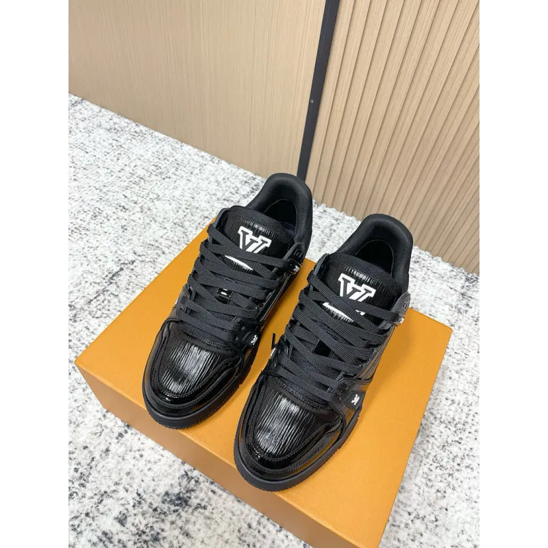 Louis Vuitton Shoes for Louis Vuitton Unisex Shoes #A62087