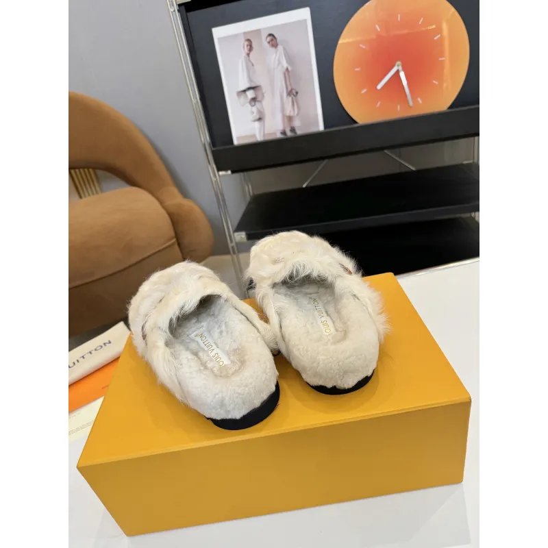 Louis Vuitton Cozy Fluffy Slippers with Leather Straps and Brand Embellishments #A54596