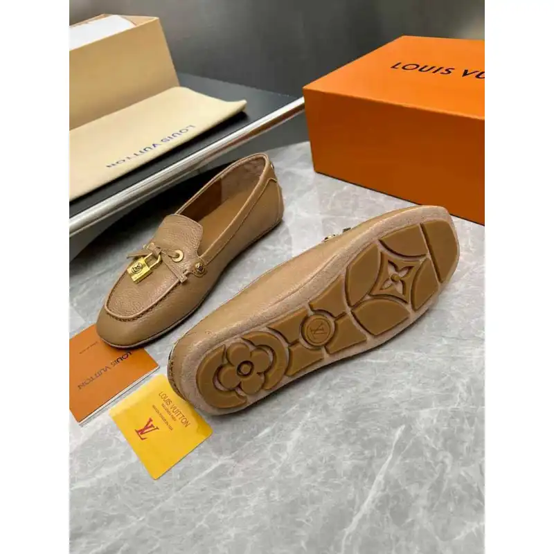 Louis Vuitton Shoes for Womens Louis Vuitton Sandals #A62073
