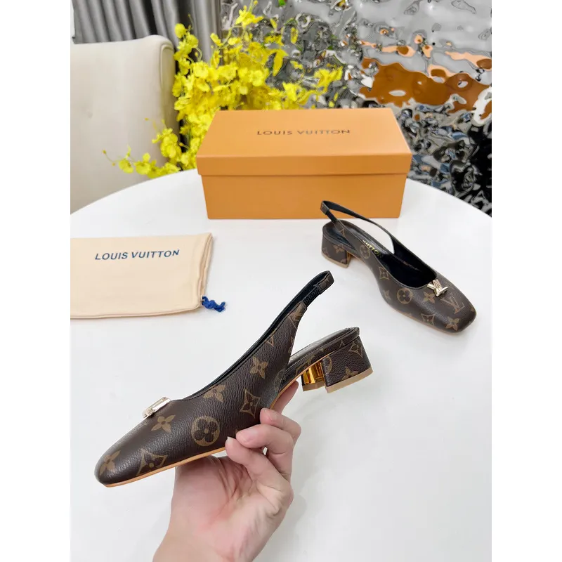 Louis Vuitton Shoes for Womens Louis Vuitton Pumps #A49580 Louis Vuitton Shoes for Womens Louis Vuitton Pumps #A49580