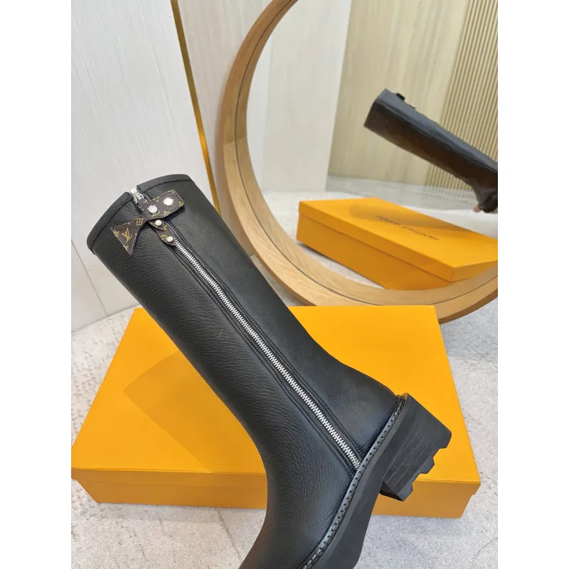 Louis Vuitton Shoes for Womens Louis Vuitton boots #A58261