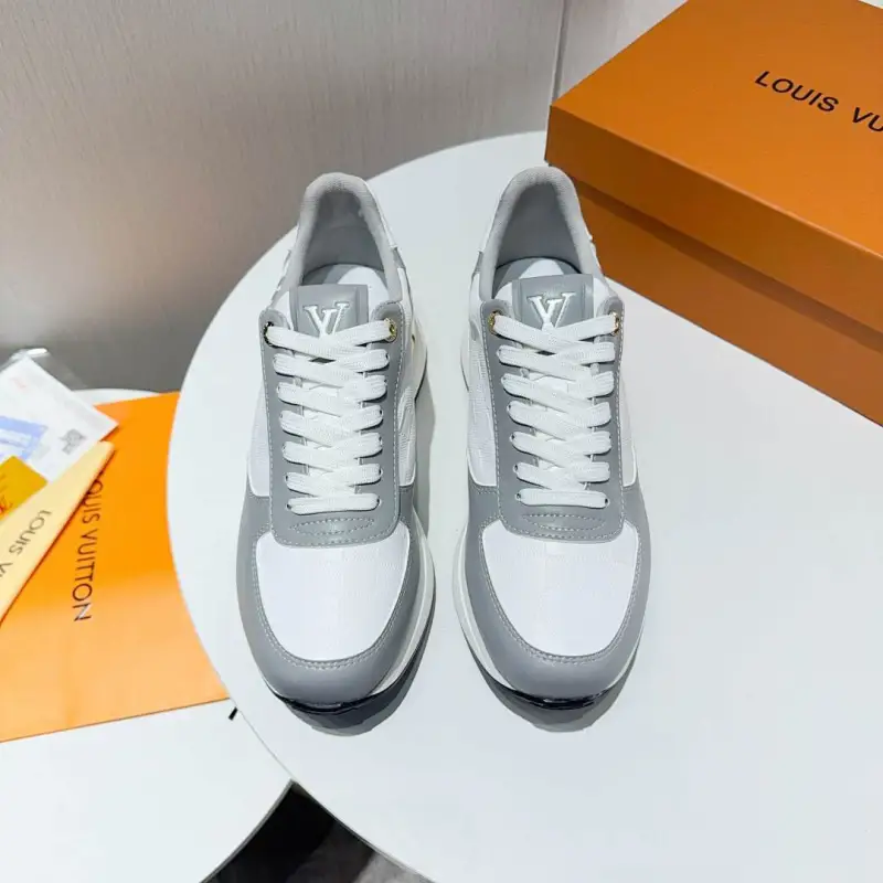 Louis Vuitton Shoes for Mens Louis Vuitton Sneakers #A63711