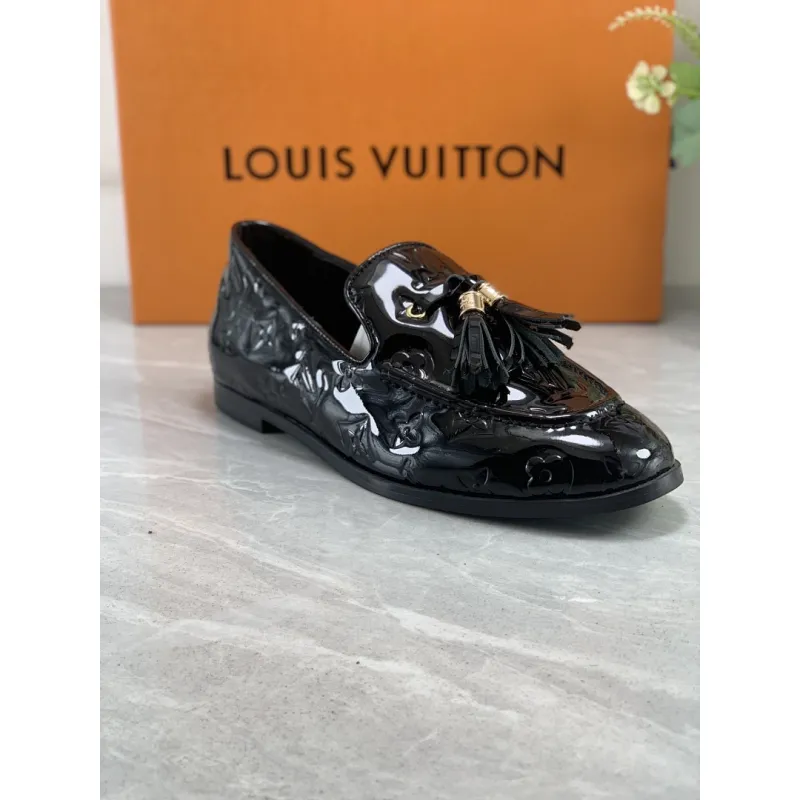 Louis Vuitton Shoes for Womens Louis Vuitton Flats #A58673
