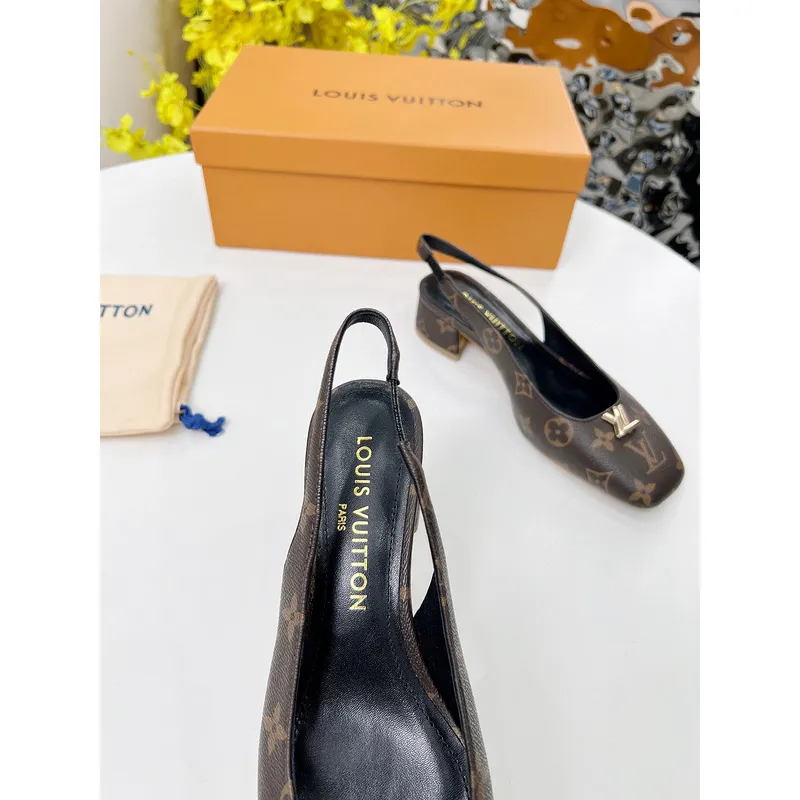 Louis Vuitton Shoes for Womens Louis Vuitton Pumps #A49580 Louis Vuitton Shoes for Womens Louis Vuitton Pumps #A49580