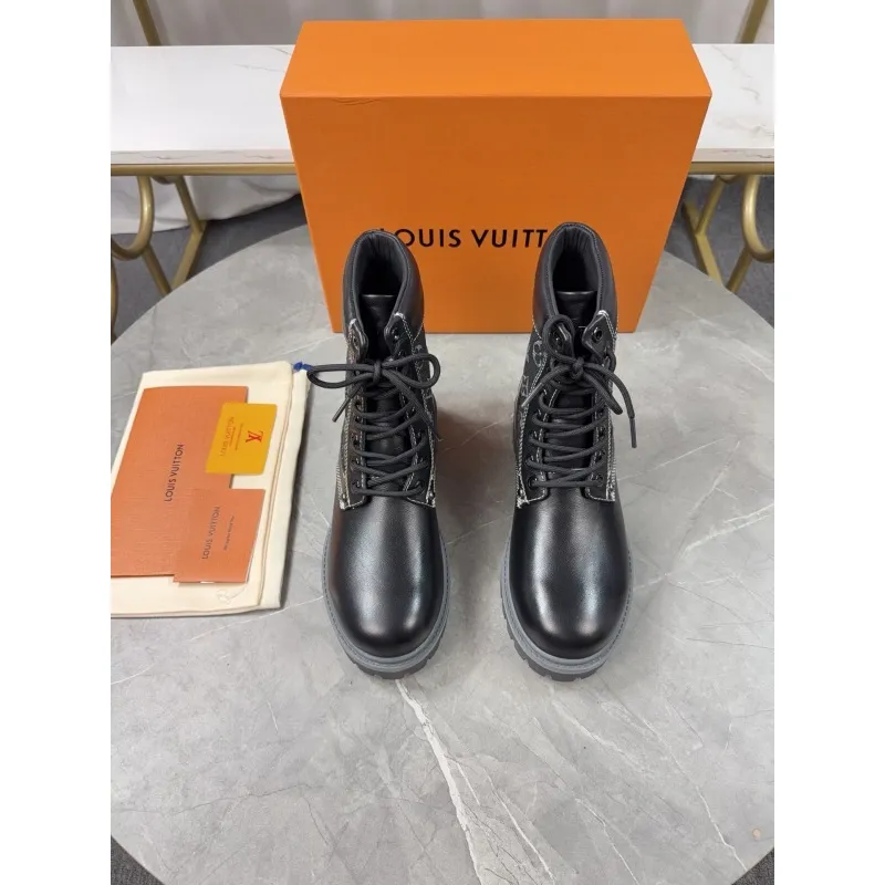 Louis Vuitton Shoes for Louis Vuitton Unisex Shoes #A57901