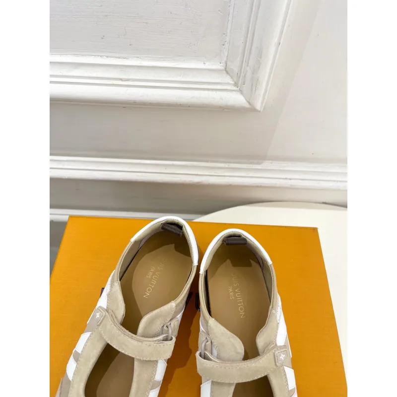 Louis Vuitton Shoes for Womens Louis Vuitton Sandals #A64327