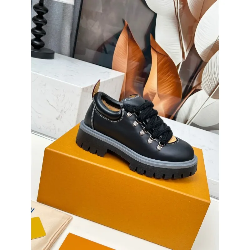 Louis Vuitton Shoes for Louis Vuitton Unisex Shoes 3.5cm #A56847