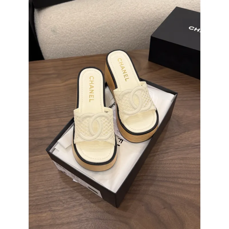 Chanel shoes for Womens Chanel slippers #A65223