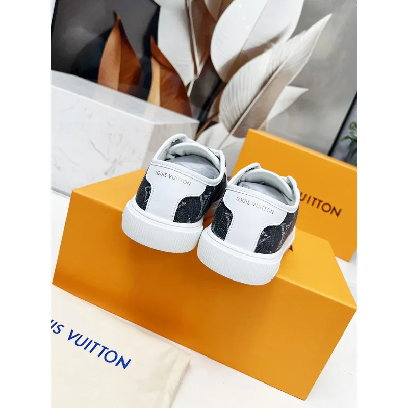 Louis Vuitton Shoes for Womens Louis Vuitton Sneakers #A49378