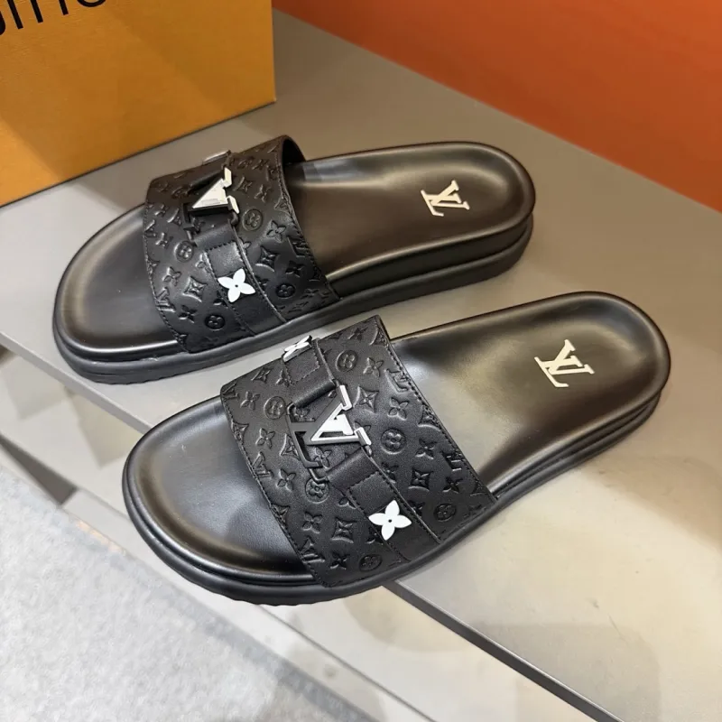 Louis Vuitton Shoes for Mens Louis Vuitton Slippers #A62466