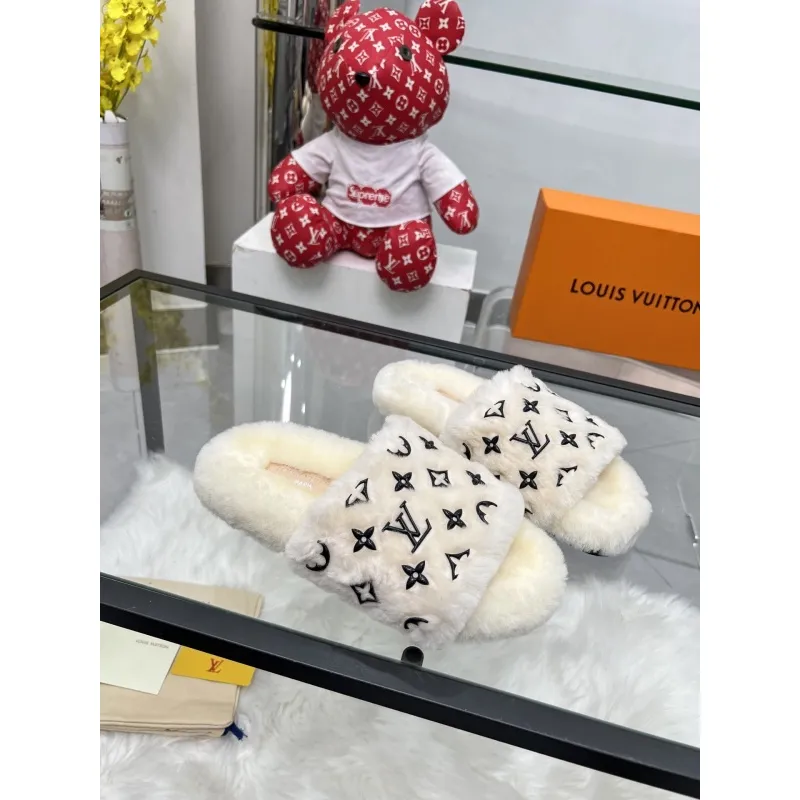 Louis Vuitton Shoes for Womens Louis Vuitton Slippers #A57893 Louis Vuitton Shoes for Womens Louis Vuitton Slippers #A57893