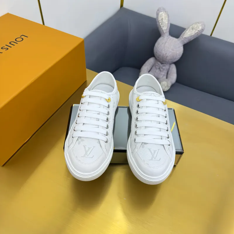 Louis Vuitton Shoes for Womens Louis Vuitton Sneakers #A57826