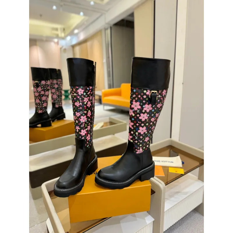 Louis Vuitton Shoes for Womens Louis Vuitton boots heel height:3.5cm #A58329