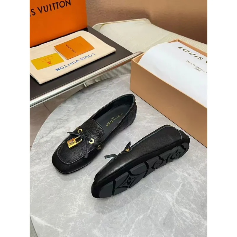 Louis Vuitton Shoes for Womens Louis Vuitton Sandals #A62069
