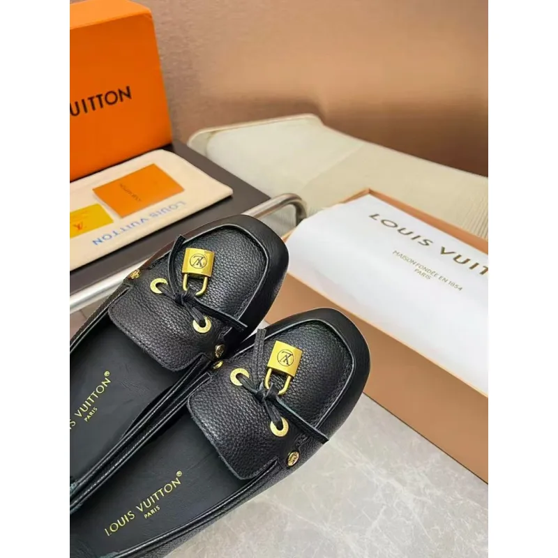 Louis Vuitton Shoes for Womens Louis Vuitton Sandals #A62069