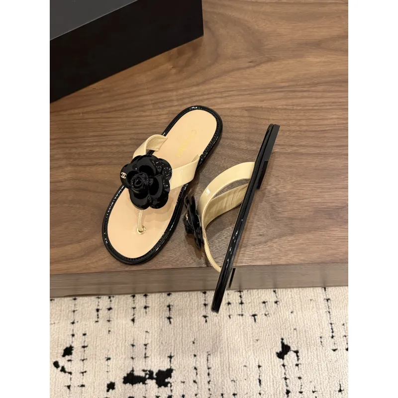 Chanel shoes for Womens Chanel slippers #A62881