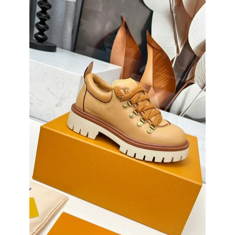 Louis Vuitton Shoes for Louis Vuitton Unisex Shoes 3.5cm #A56853