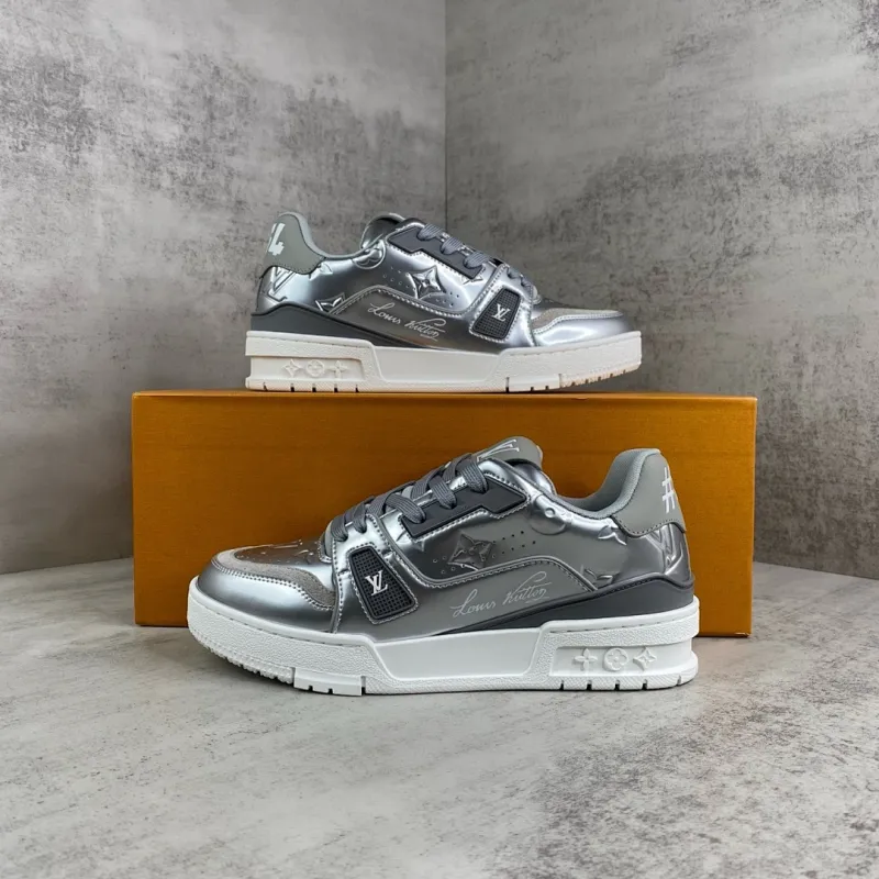 Louis Vuitton Shoes for Louis Vuitton Unisex Shoes #A62086