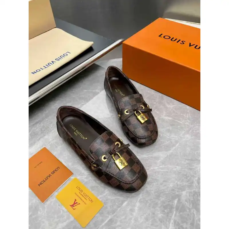 Louis Vuitton Shoes for Womens Louis Vuitton Sandals #A62072