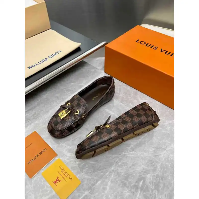 Louis Vuitton Shoes for Womens Louis Vuitton Sandals #A62072