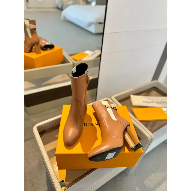 Louis Vuitton Shoes for Womens Louis Vuitton boots heel height:9.5cm #A58322