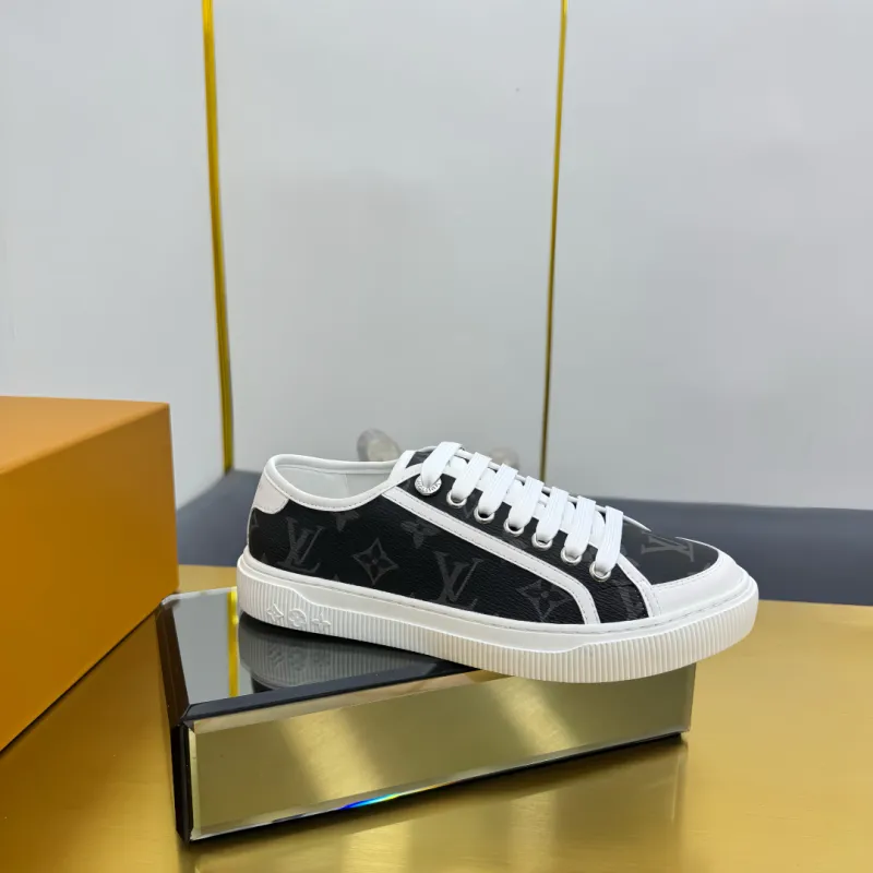 Louis Vuitton Shoes for Womens Louis Vuitton Sneakers #A57825