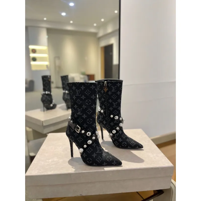 Louis Vuitton Shoes for Womens Louis Vuitton boots heel height:10cm #A58314