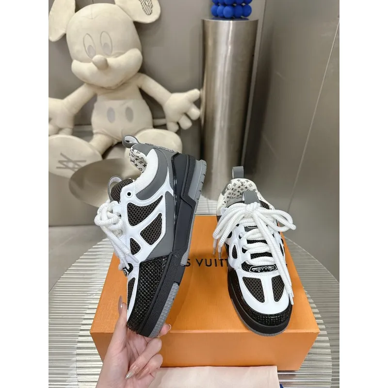 Louis Vuitton Shoes for Louis Vuitton Unisex Shoes #A30769