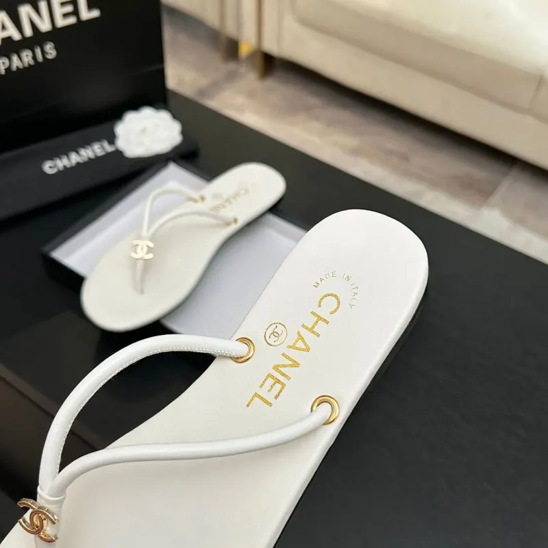 Chanel shoes for Womens Chanel slippers #A63914