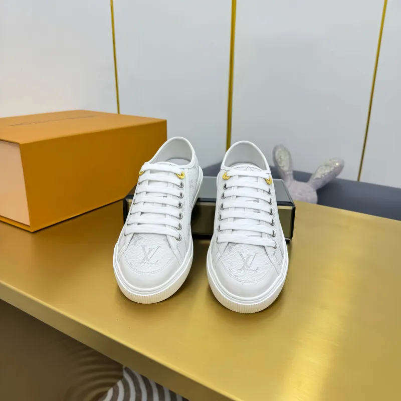 Louis Vuitton Shoes for Womens Louis Vuitton Sneakers #A57826
