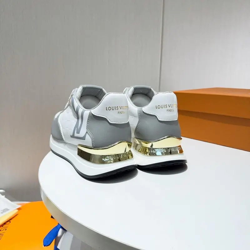Louis Vuitton Shoes for Mens Louis Vuitton Sneakers #A63711