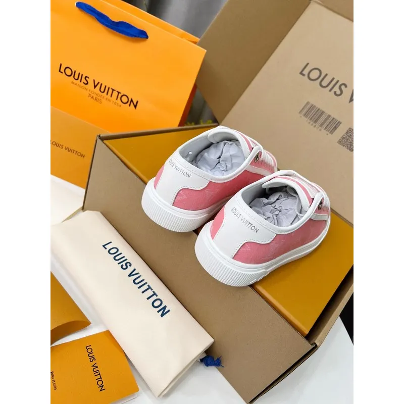Louis Vuitton Shoes for Womens Louis Vuitton Sneakers #A49423