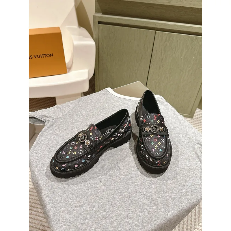 Louis Vuitton Shoes for Womens Louis Vuitton Sneakers #A50204