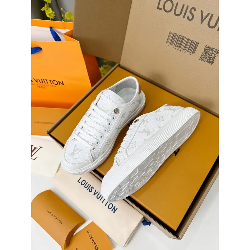 Louis Vuitton Shoes for Womens Louis Vuitton Sneakers #A49421