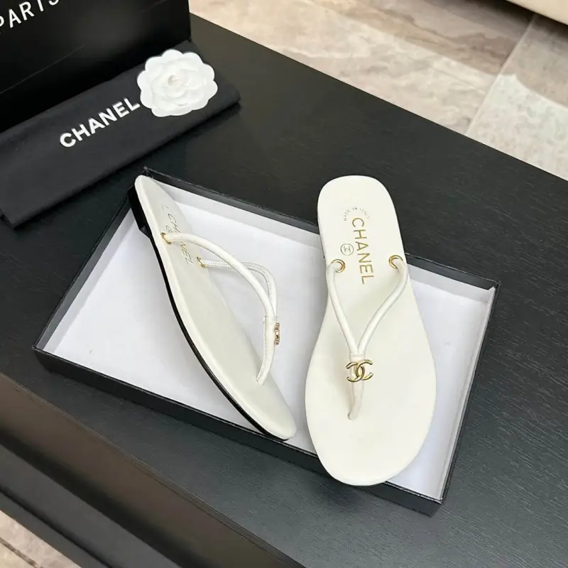Chanel shoes for Womens Chanel slippers #A63914