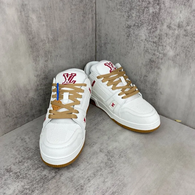 Louis Vuitton Couples White Low Top Sneakers #A54333