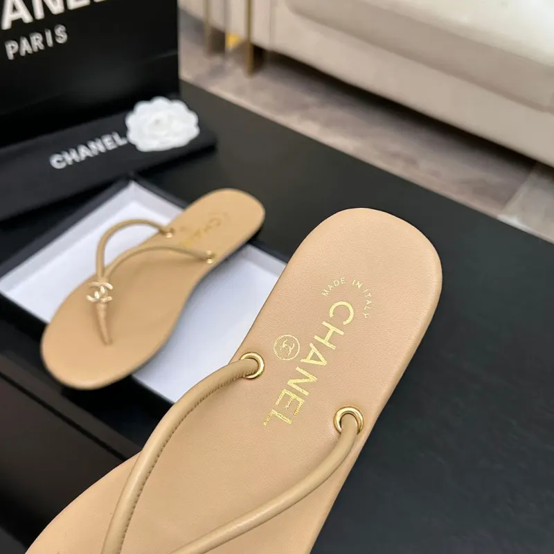 Chanel shoes for Womens Chanel slippers #A63913