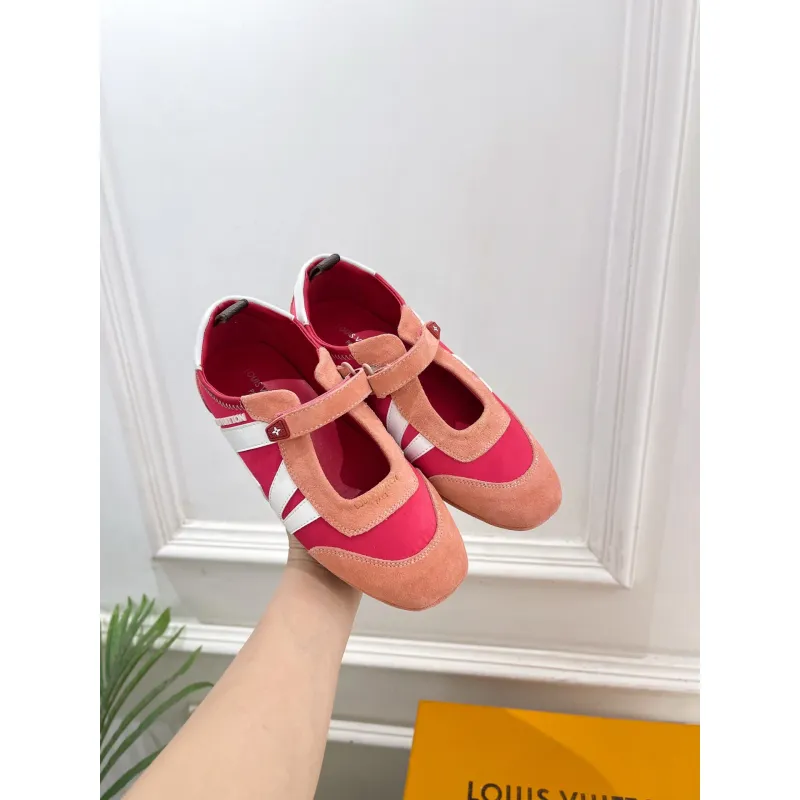Louis Vuitton Shoes for Womens Louis Vuitton Sandals #A64325