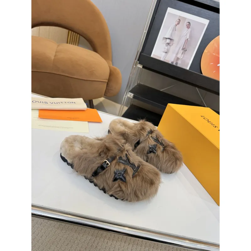Louis Vuitton Cozy Fluffy Slippers with Leather Straps and Brand Embellishments #A54594