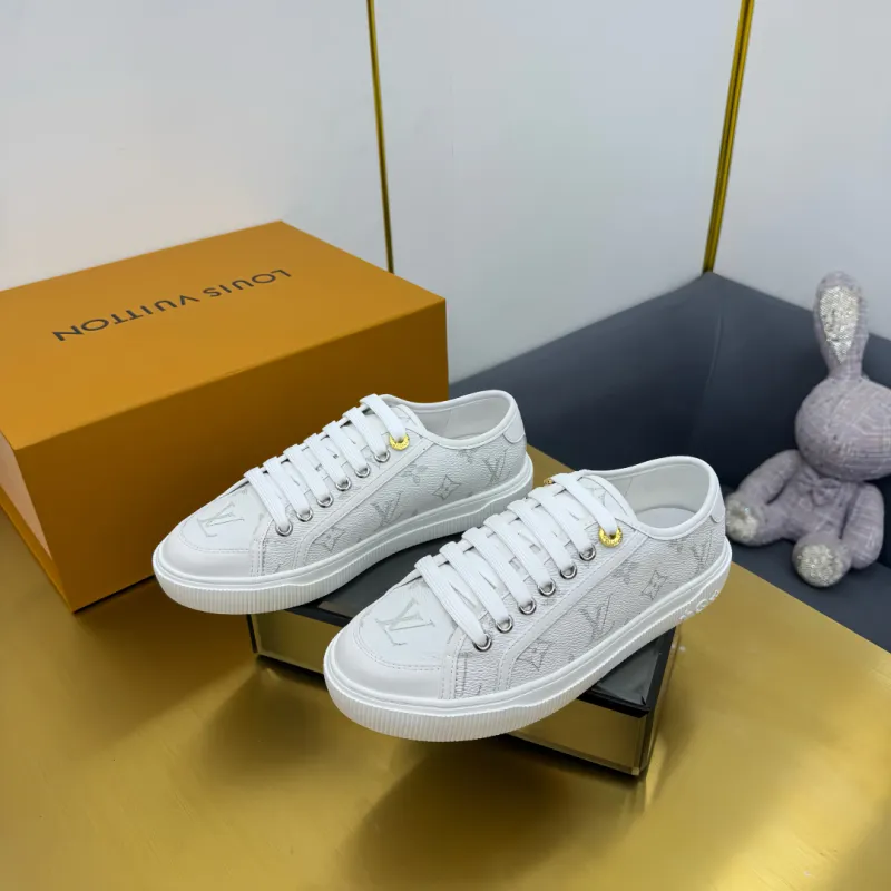 Louis Vuitton Shoes for Womens Louis Vuitton Sneakers #A57826