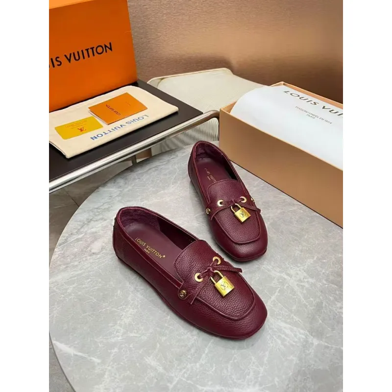 Louis Vuitton Shoes for Womens Louis Vuitton Sandals #A62068