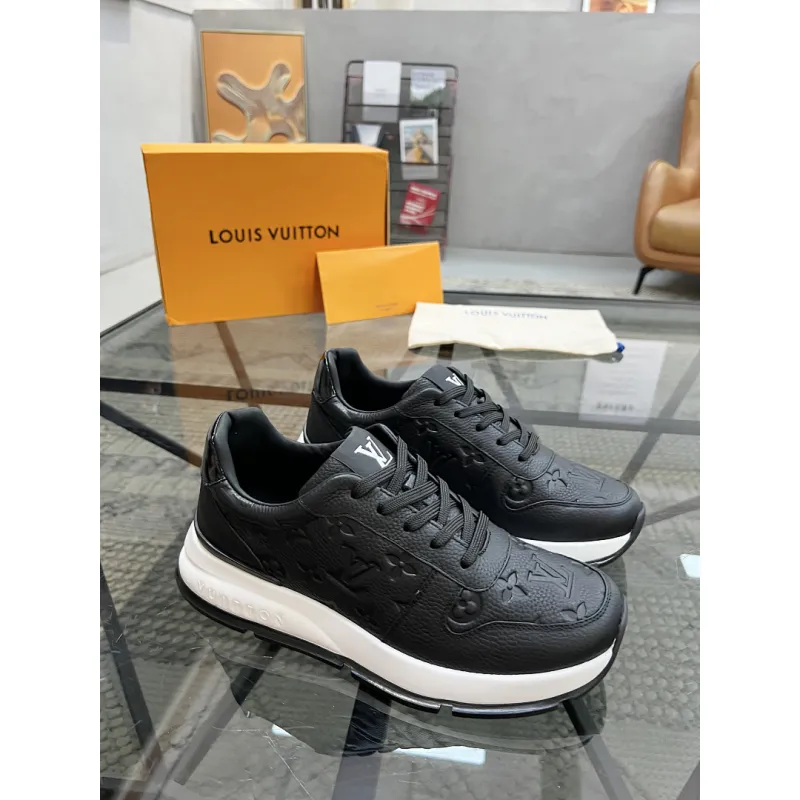 Louis Vuitton Shoes for Mens Louis Vuitton Sneakers #A63752