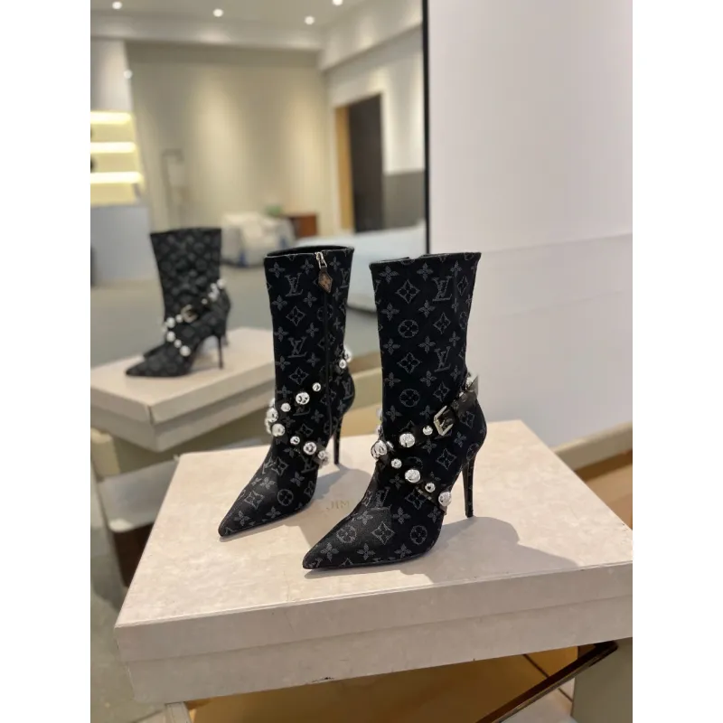 Louis Vuitton Shoes for Womens Louis Vuitton boots heel height:10cm #A58314