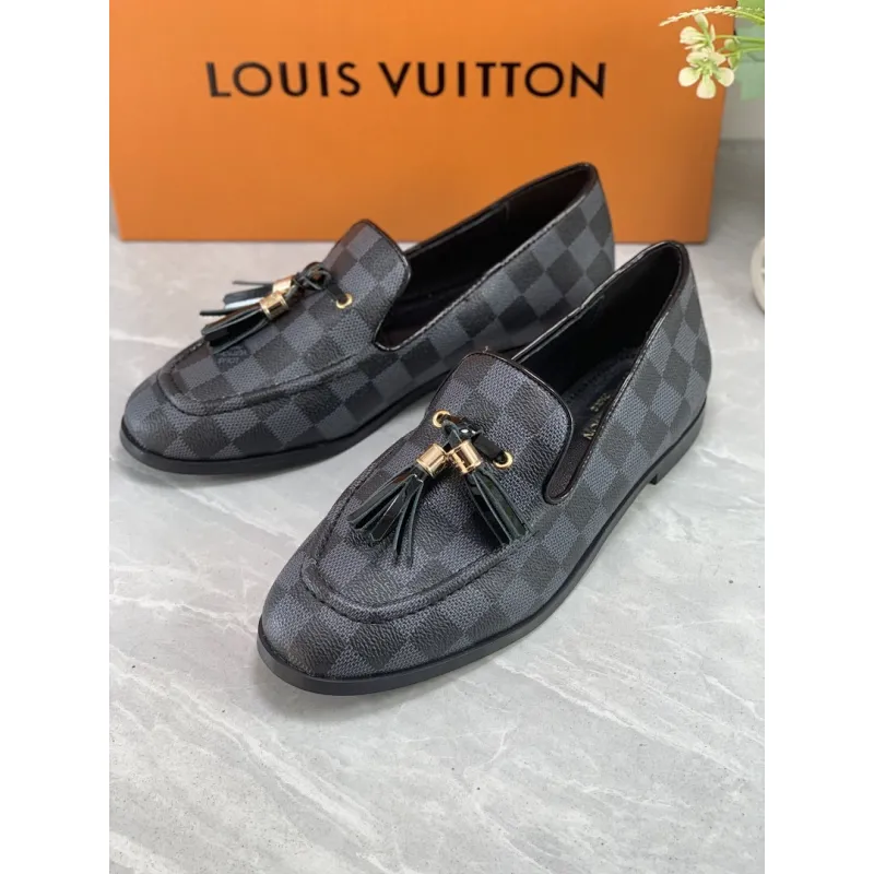 Louis Vuitton Shoes for Womens Louis Vuitton Flats #A58668