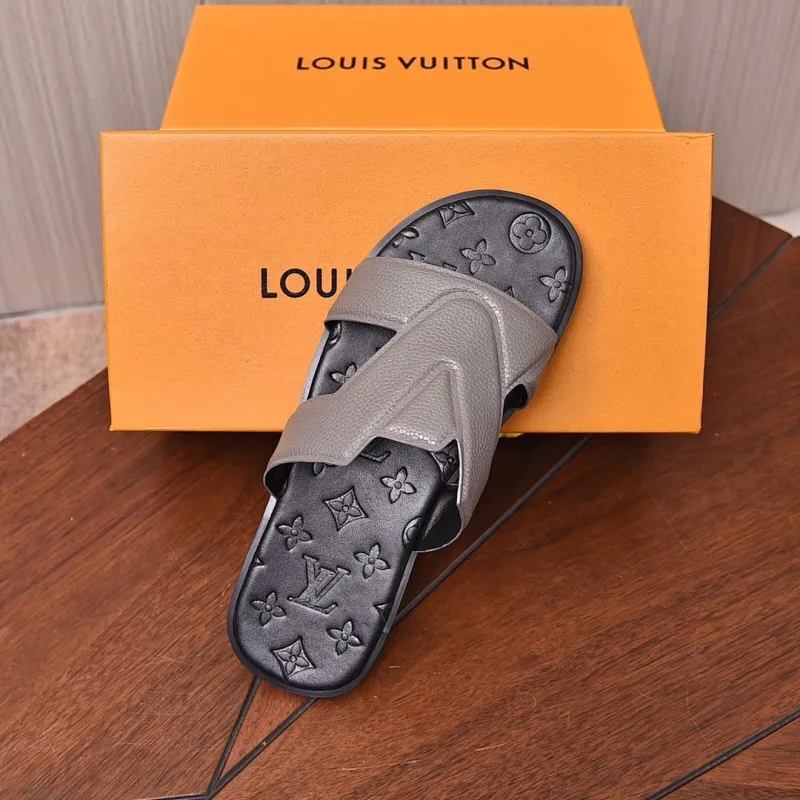 Louis Vuitton Shoes for Mens Louis Vuitton Slippers #A63106