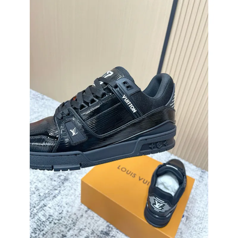 Louis Vuitton Shoes for Louis Vuitton Unisex Shoes #A62087