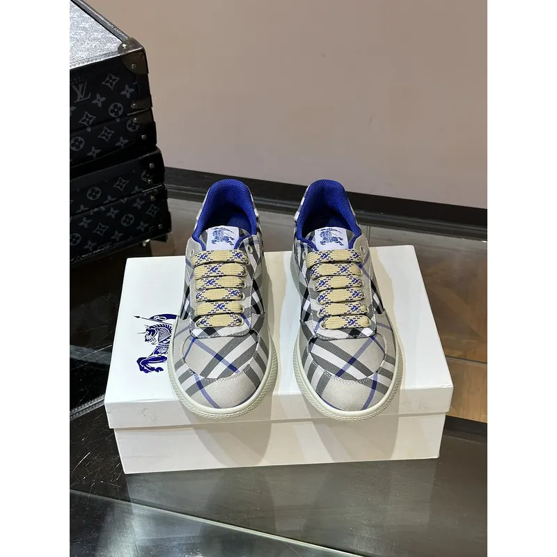 Burberry Shoes for Mens Sneakers #A52114